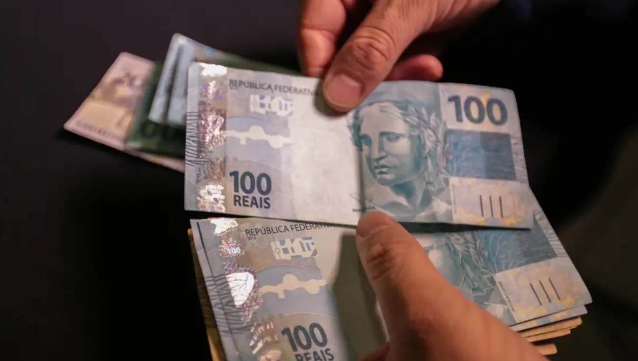 Salário mínimo 2026: reajuste e impacto nas finanças